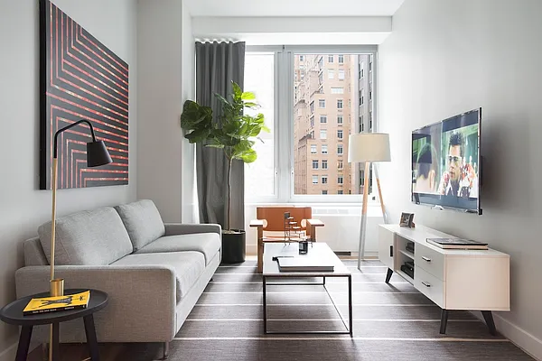 Rented by Metro Loft Management | media 13