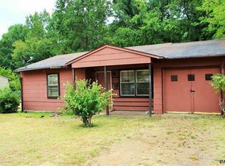 306 Jenkins St, Daingerfield, TX 75638