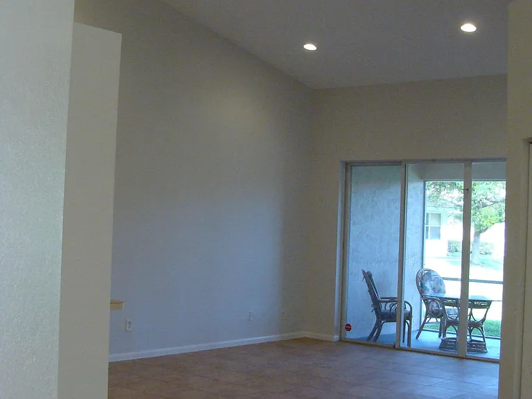 369 W Coral Trace Cir — Photo 3