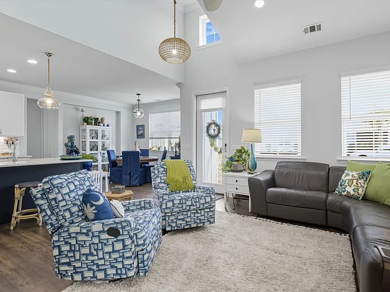 119 Sandbar Ln #101 — Photo 16