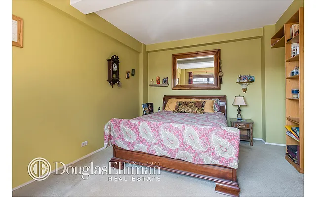 Sold by Douglas Elliman | media 13