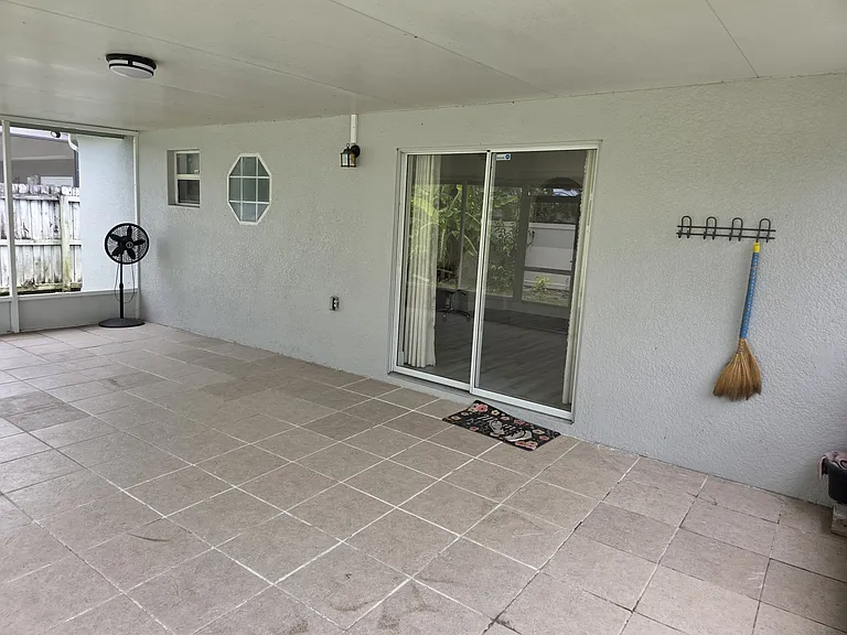 30203 Rattana Ct — Photo 17