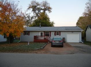 213 S Center St, Plainfield, WI 54966