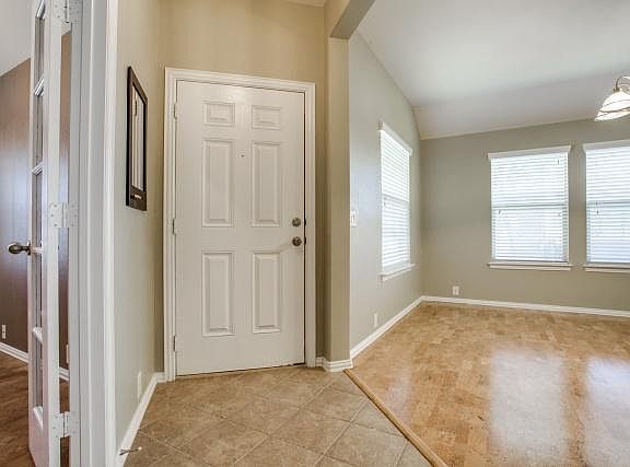 4th image of 206 Forestbrook Dr