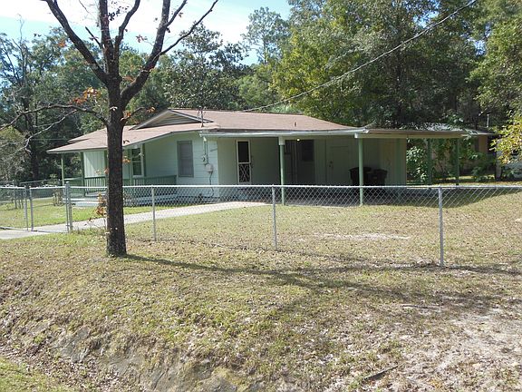 Front View (Dual Carport)