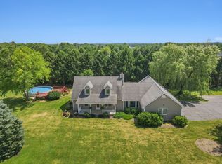 12310 Ridge Rd, Genoa, IL 60135