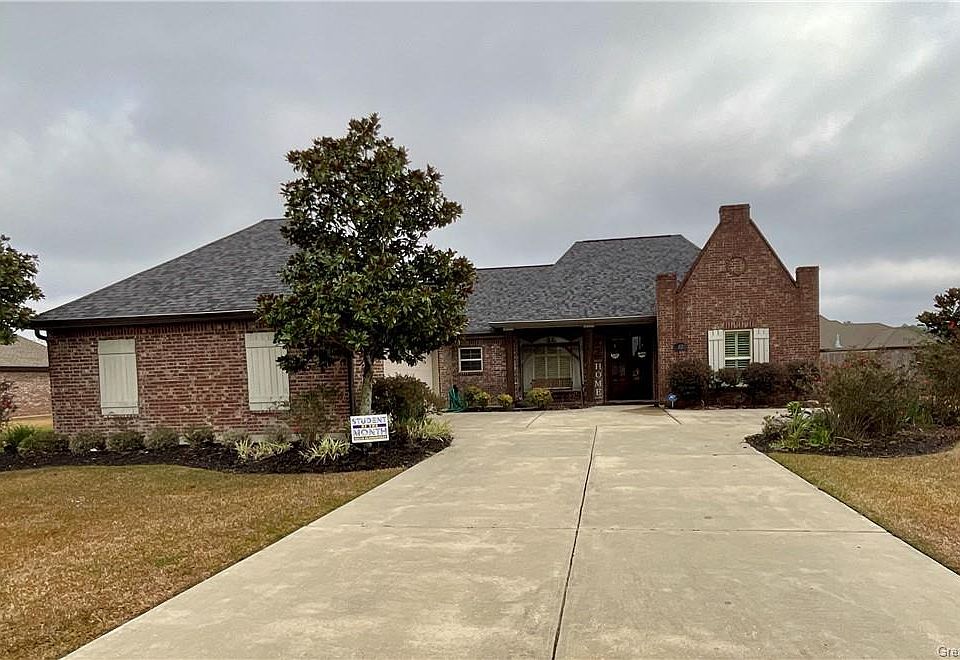 1st image of 2420 Doran Dr