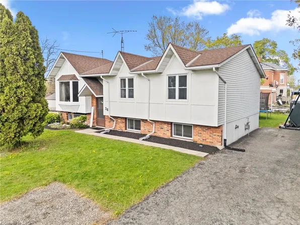 38 Jane St, Haldimand County, ON N0A 1J0