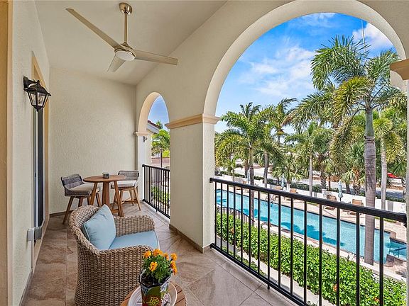 3rd image of 431 NOKOMIS AVENUE S #314