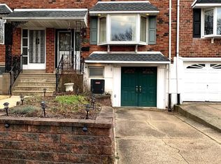 12751 Hollins Rd, Philadelphia, PA 19154