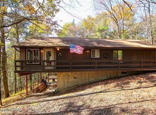 165 Forest Dr, Palmerton, PA 18071