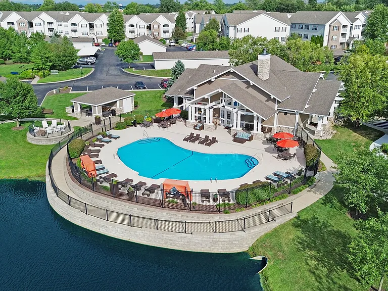Parkway Lakeside — Photo 55