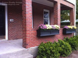 384 Langley Rd #1, Newton, MA 02459