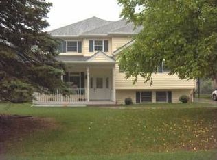22W353 Balsam Dr, Glen Ellyn, IL