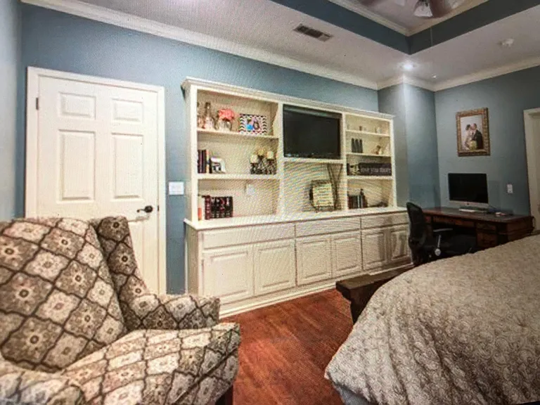 405 Crown Colony Dr #1 — Photo 10