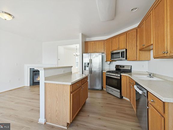 5th image of 2338 Huntington Station Ct