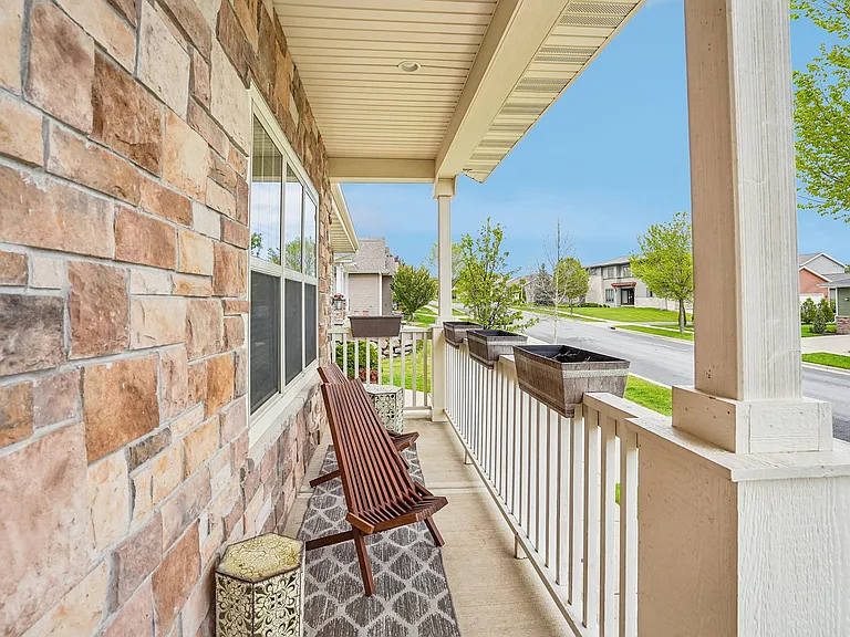 236 Little Bear Dr — Photo 4