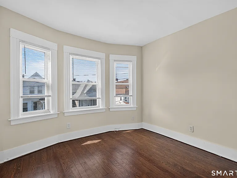 40-44 Vine St #3 — Photo 25