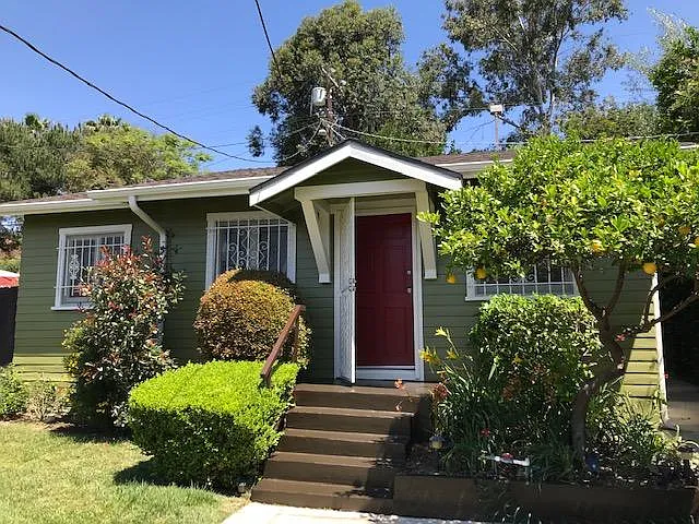 3339 W 27th St — Photo 9
