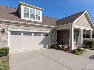 165 Brawley Point Cir, Mooresville, NC 28117