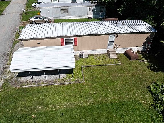 4th image of 1044 Bert Cir
