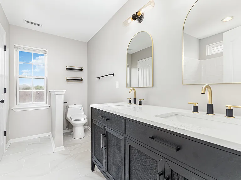 Primary En-suite