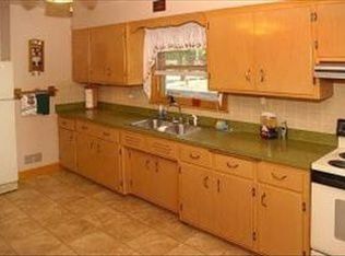5801 W Howard Ave, Milwaukee, WI 53220
