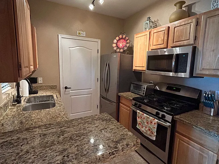 2929 W Yorkshire Dr #1131 — Photo 6