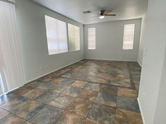 4th image of 1922 Silver Crest Ct