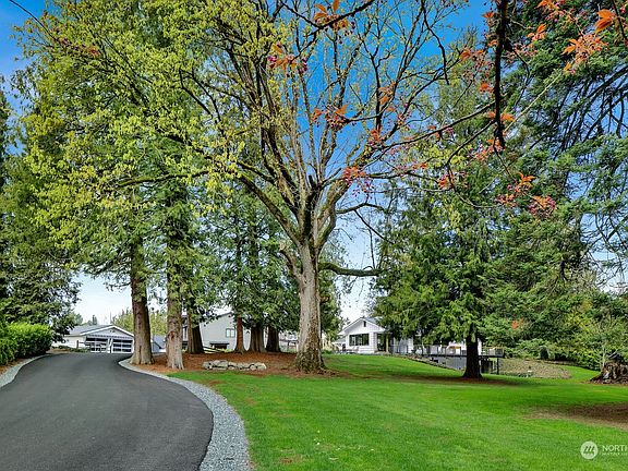 5th image of 131 E Cedar Drive