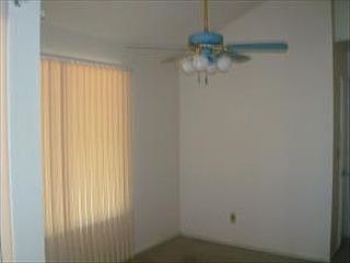 5th image of 2209 W Potter Dr