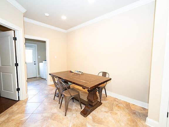 5th image of 3001 Old Taylor Rd Unit 401