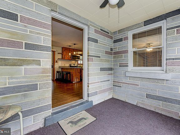 5th image of 4203 N Lakeshore Dr