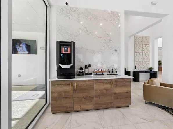 Luxe of Denton