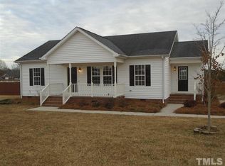 179 Kinton Dr, Fuquay Varina, NC 27526