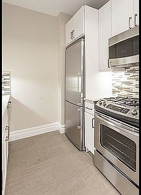 1st image of 99 Battery Pl APT 15G