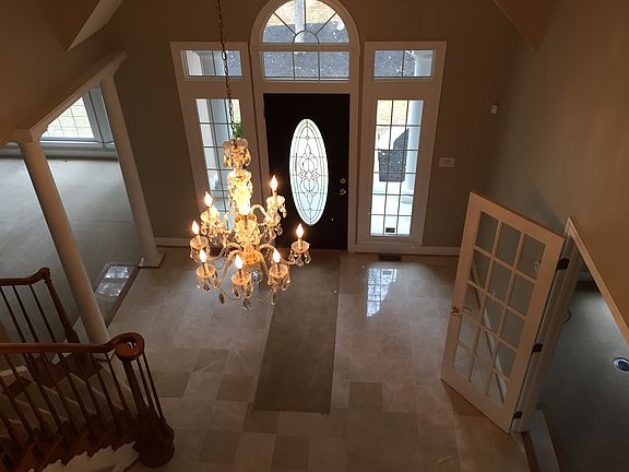 4th image of 7905 Waterford Dr
