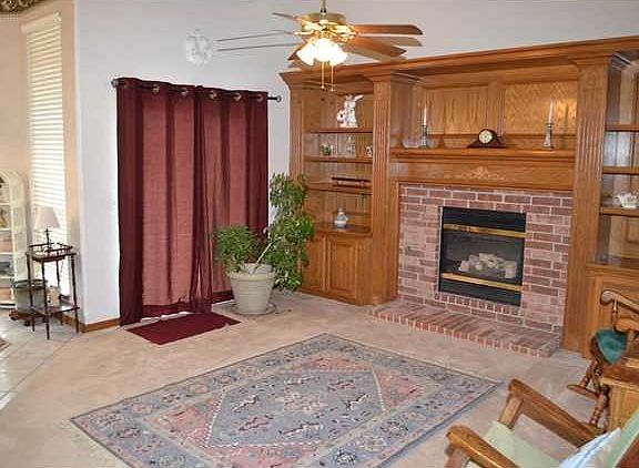 3rd image of 320 Towry Dr