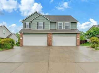 2429 Surrey Dr, Lawrence, KS 66046