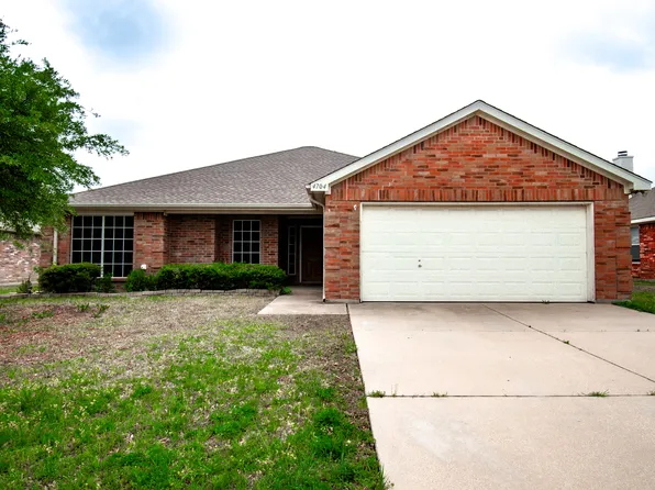 4704 Fox Meadows Ln, Mansfield, TX 76063