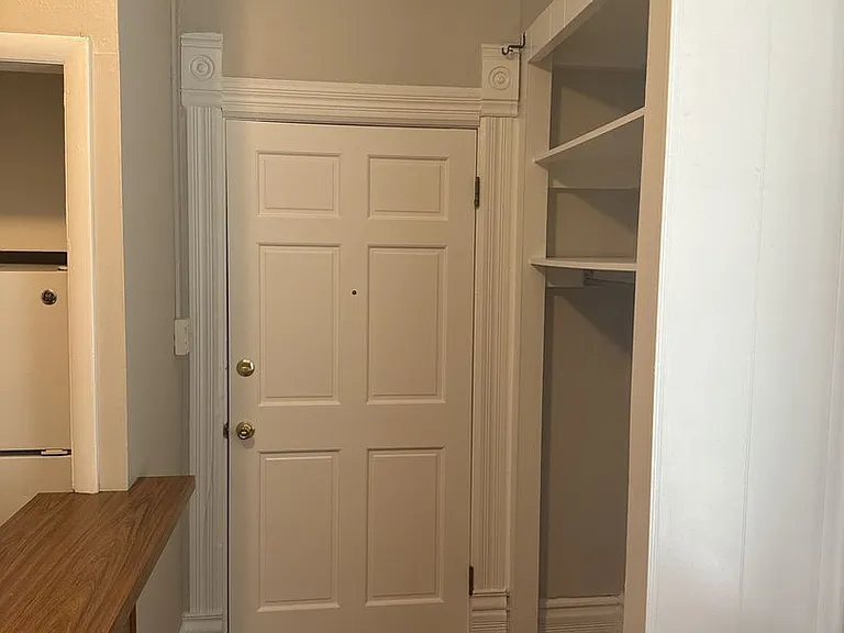 521 S Grant St — Photo 7