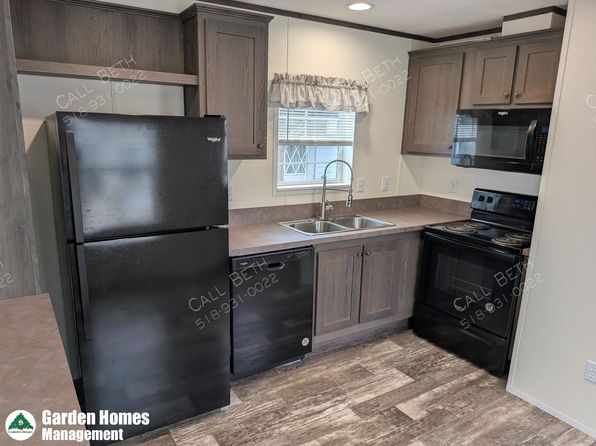 40 Curtis Dr