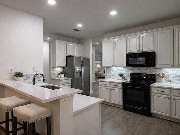 5th image of 1622 Branch Creek Dr