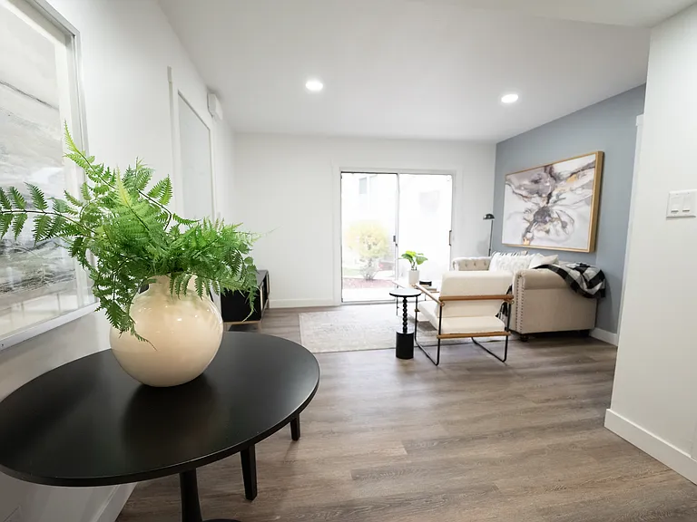 Harter Heights Place — Photo 14