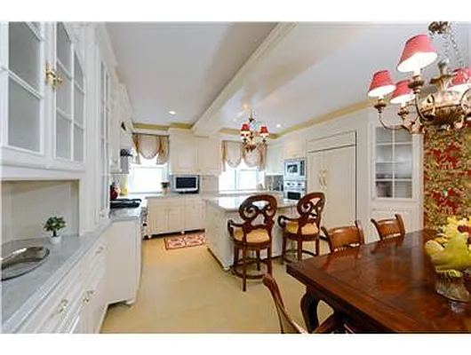 Sold by Douglas Elliman | media 2