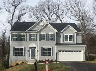 3586 Clinton Ross Ct, Triangle, VA 22172