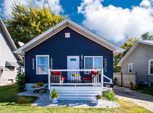 1942 N Sheridan Rd, Peoria, IL 61604