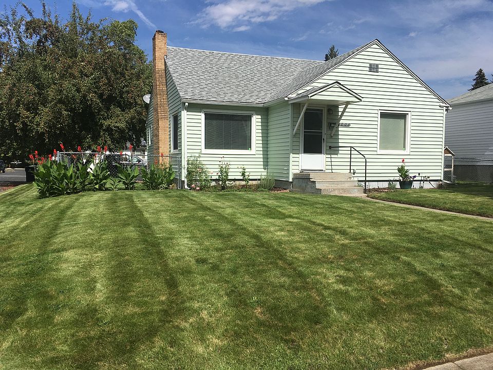 2nd image of 4003 E 6th Ave