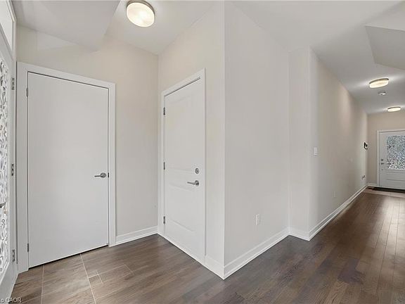 5th image of 64 Folcroft St