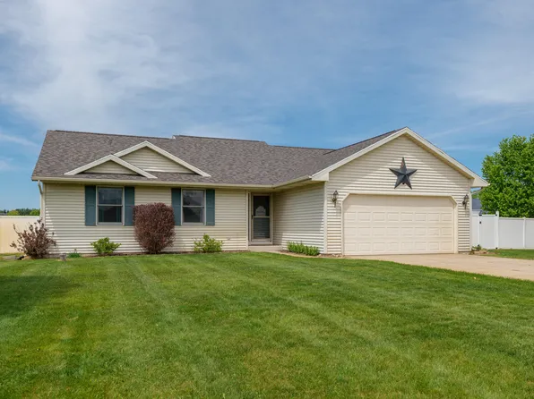 53322 Rolling Meadow Blvd, Paw Paw, MI 49079